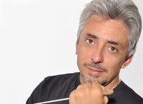 Atualmente o Diretor Artistico é o maestro italiano Maurizio Colasanti