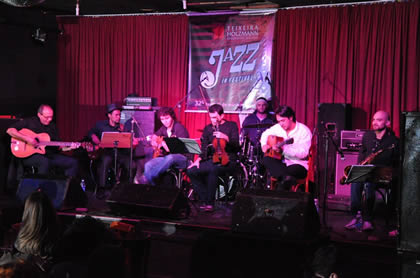 Jazz in Festival -  Mauro Albert com Celso Pacheco, Christian Laredo, Wag Collins, Paulo Siqueira, Mauro Albert e Wesley Cesar Florencio em Bar Valentino.